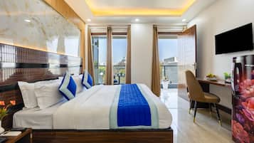 Schreibtisch, laptopgeeigneter Arbeitsplatz, kostenloses WLAN