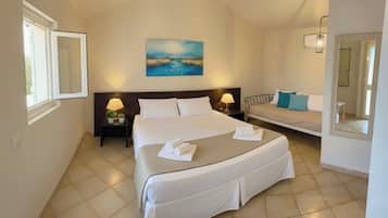 In-room safe, desk, blackout curtains, free WiFi