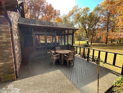 The Hideaway at Cash Court