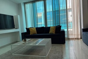 Living area - Cosy S+1 loft by the lake - Relaxation 2 nights (Tunis)