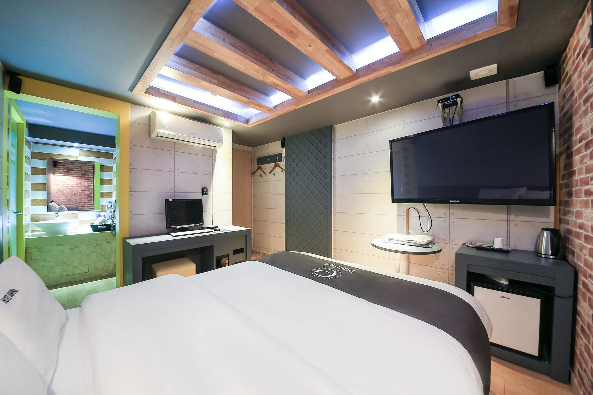 Kamar