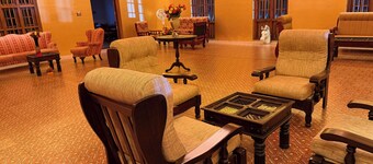 Beautiful 3-bedroom bungalow in adorable Pullinkunnu perfect for relaxing