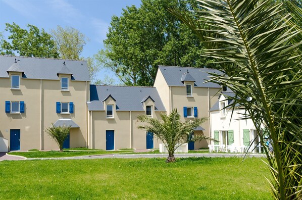 Exterior - Residence Nemea Le Domaine des Mauriers (Saint-Malo)