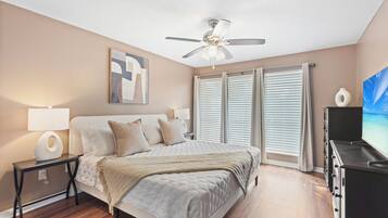 Iron/ironing board, travel crib, free WiFi, bed sheets