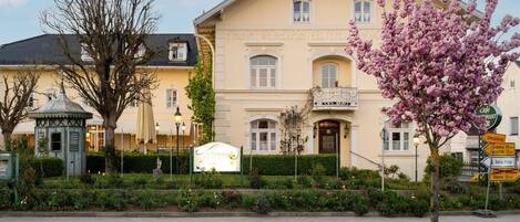 Apartment | Exterior