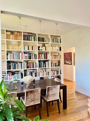 Interior - Chic and spacious haven of calm in Neuilly (Neuilly-sur-Seine)