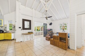 Interior - Villa for 6 - Pool and relax (Saint-François)