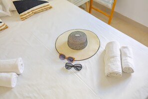 2 bedrooms, iron/ironing board, free WiFi, bed sheets - Villa Kuki - PlusHolidays (Calpe)