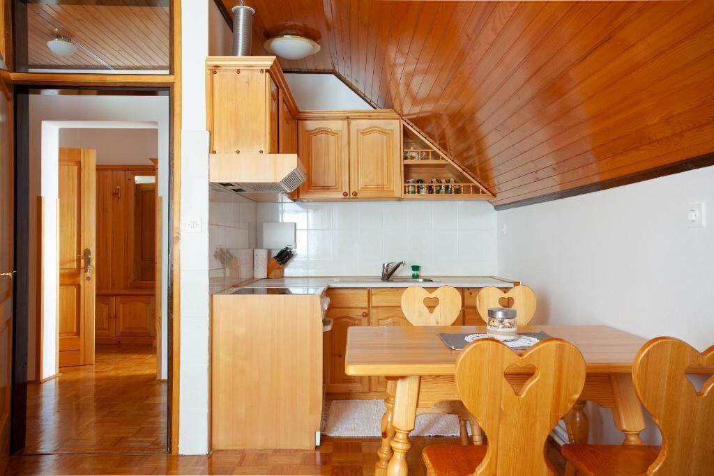 สแตนดาร์ดอพาร์ทเมนท์, วิวสวน | ครัวส่วนตัว | ตู้เย็น, ไมโครเวฟ, เตาประกอบอาหาร, เครื่องครัว/จาน/ช้อนส้อม