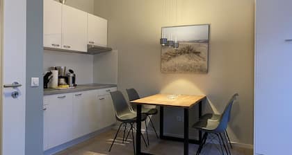 City center, gem, wifi, modern, quiet, dishwasher