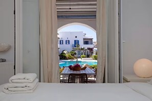 3 bedrooms, iron/ironing board, free WiFi - Mykonos Pool House 8 shared pool - My Hental Homes (Mykonos)