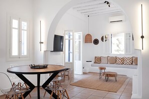 Dining - Mykonos Pool House 9 shared pool - My Rental homes (Mykonos)