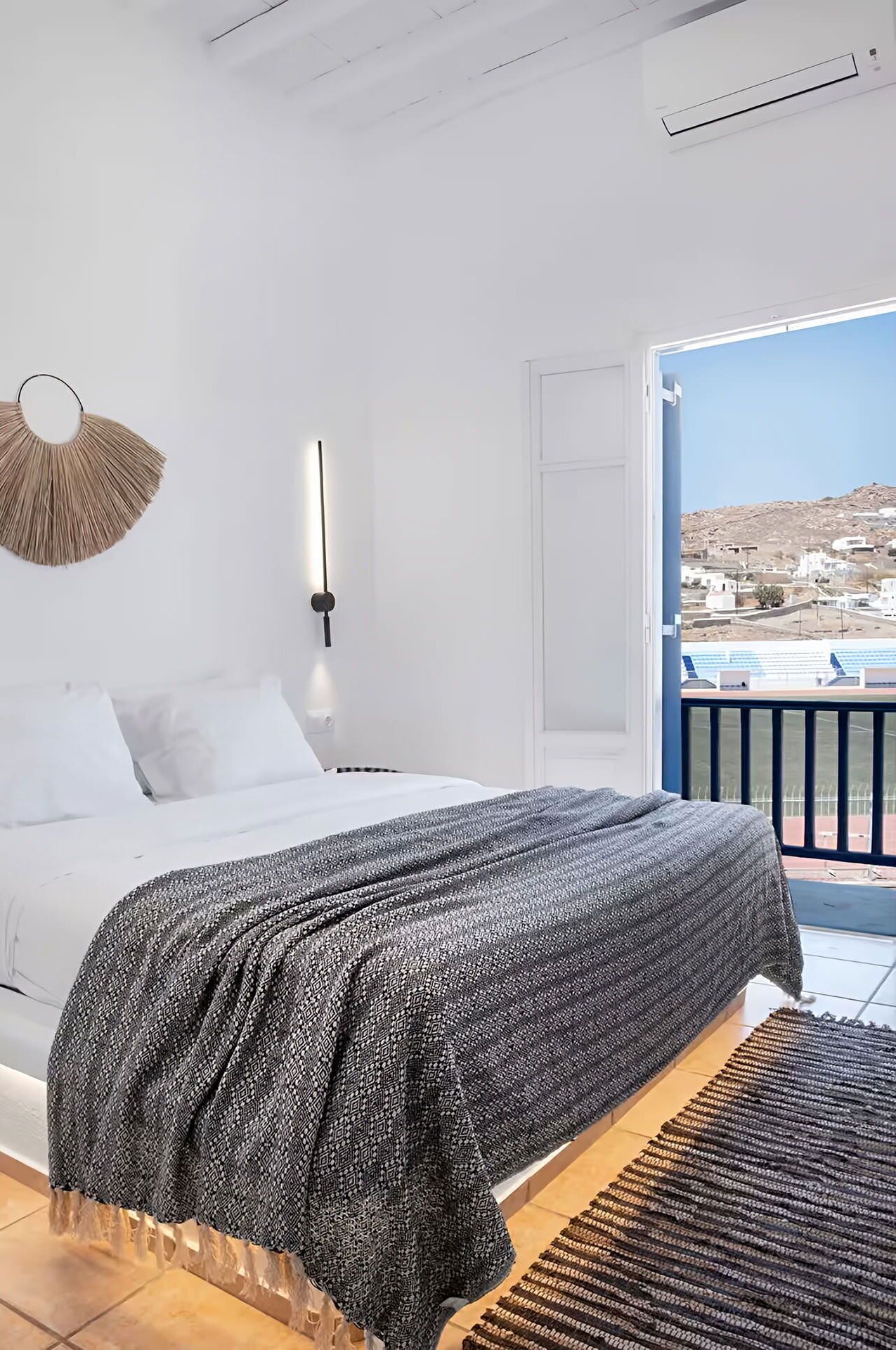 3 bedrooms, iron/ironing board, free WiFi