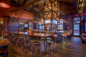 Bar (on property) - Craftsman Inn and Conference Center (Fayetteville)