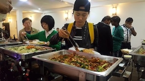 Dining - Hotel Jojos (Nuwara Eliya)