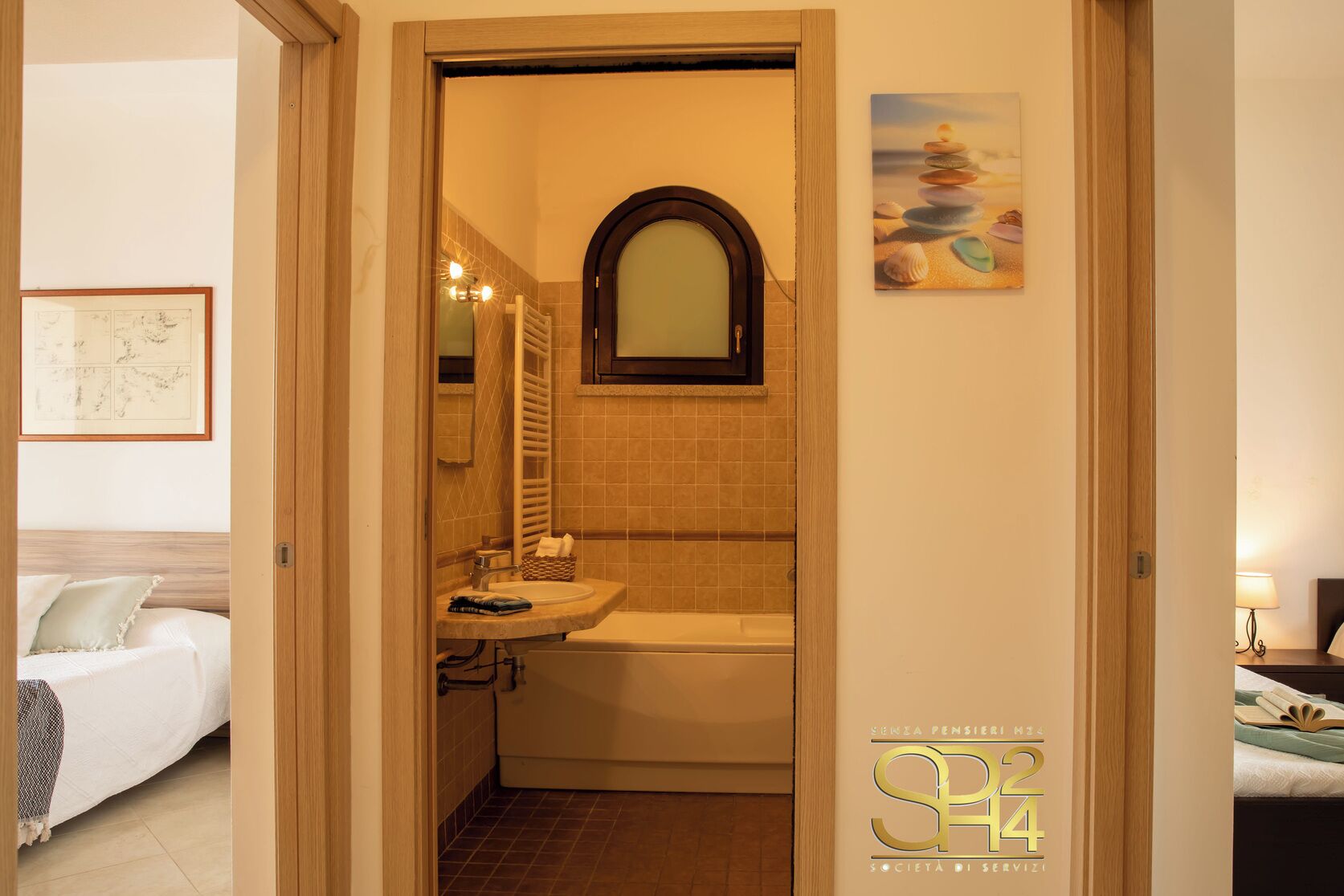 4 bedrooms, iron/ironing board, free WiFi, bed sheets