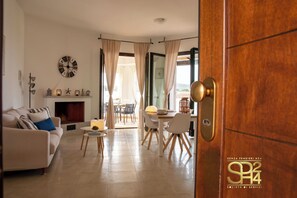 تلفزيون ذكي