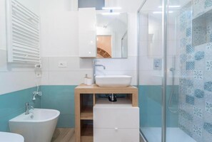 Shower, bidet - Domo Masial - Alghero (Alghero)