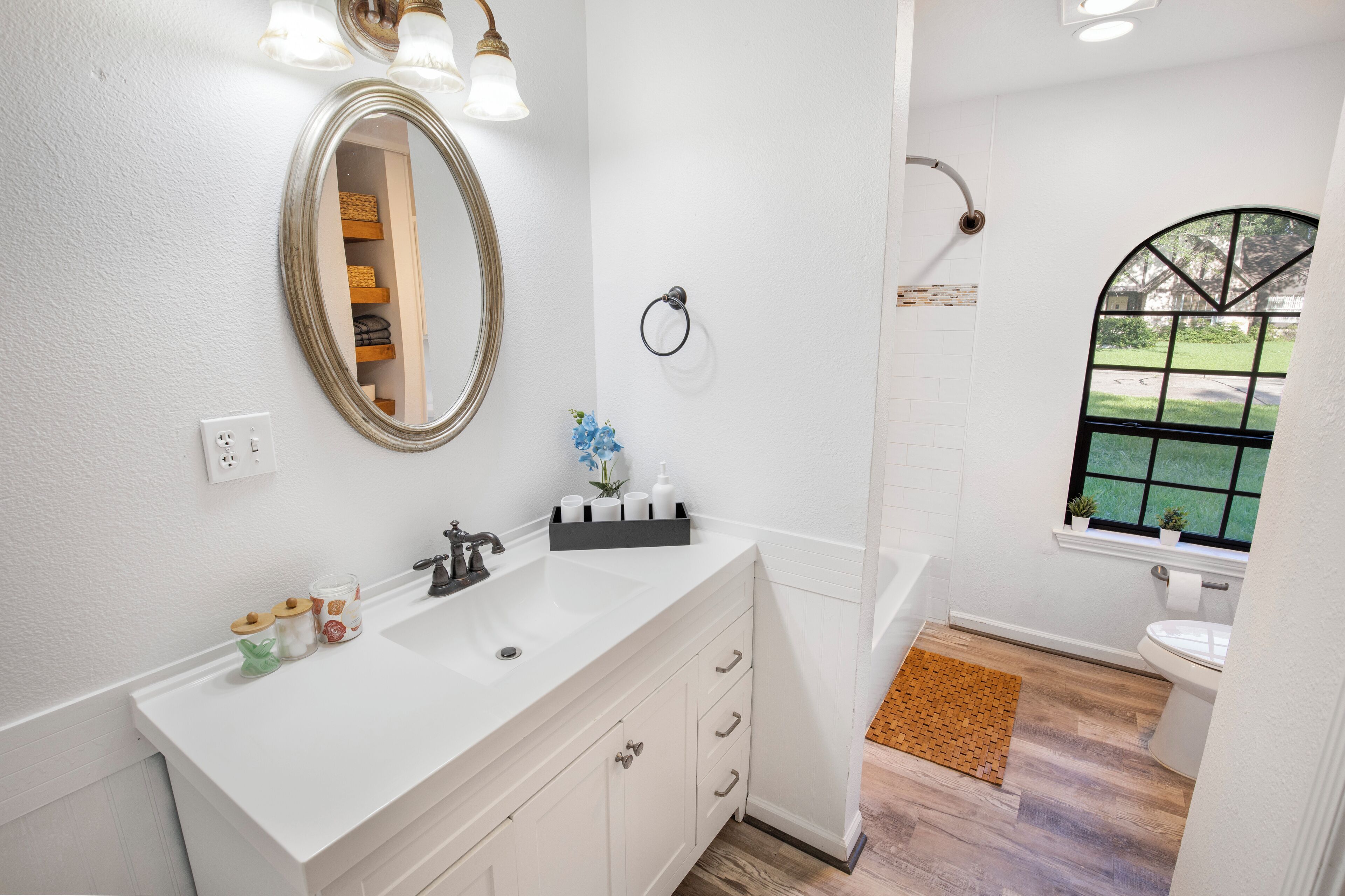 Hårføner og håndklær