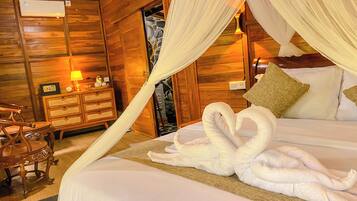 Standard Suite | Free WiFi