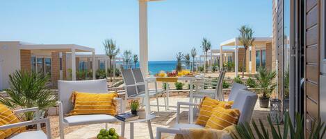 Pinus Holiday Home | Terrace/patio