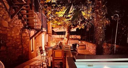 Lago Lounge & Pool Apartment in Stresa