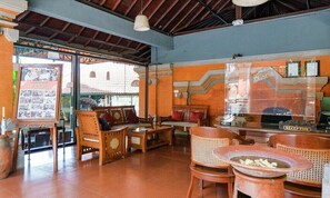 Lobby - Ubud Hotel and Villas Malang (Malang)
