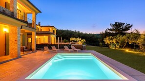 A heated pool - Villa Isla Blue 1 pool&welness Krk by Villas Guide (Vrbnik)