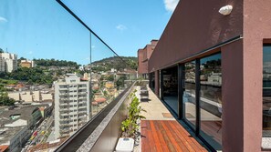 Property grounds - Modern studio in Lapa with pool and gym | R1205 (Rio de Janeiro)