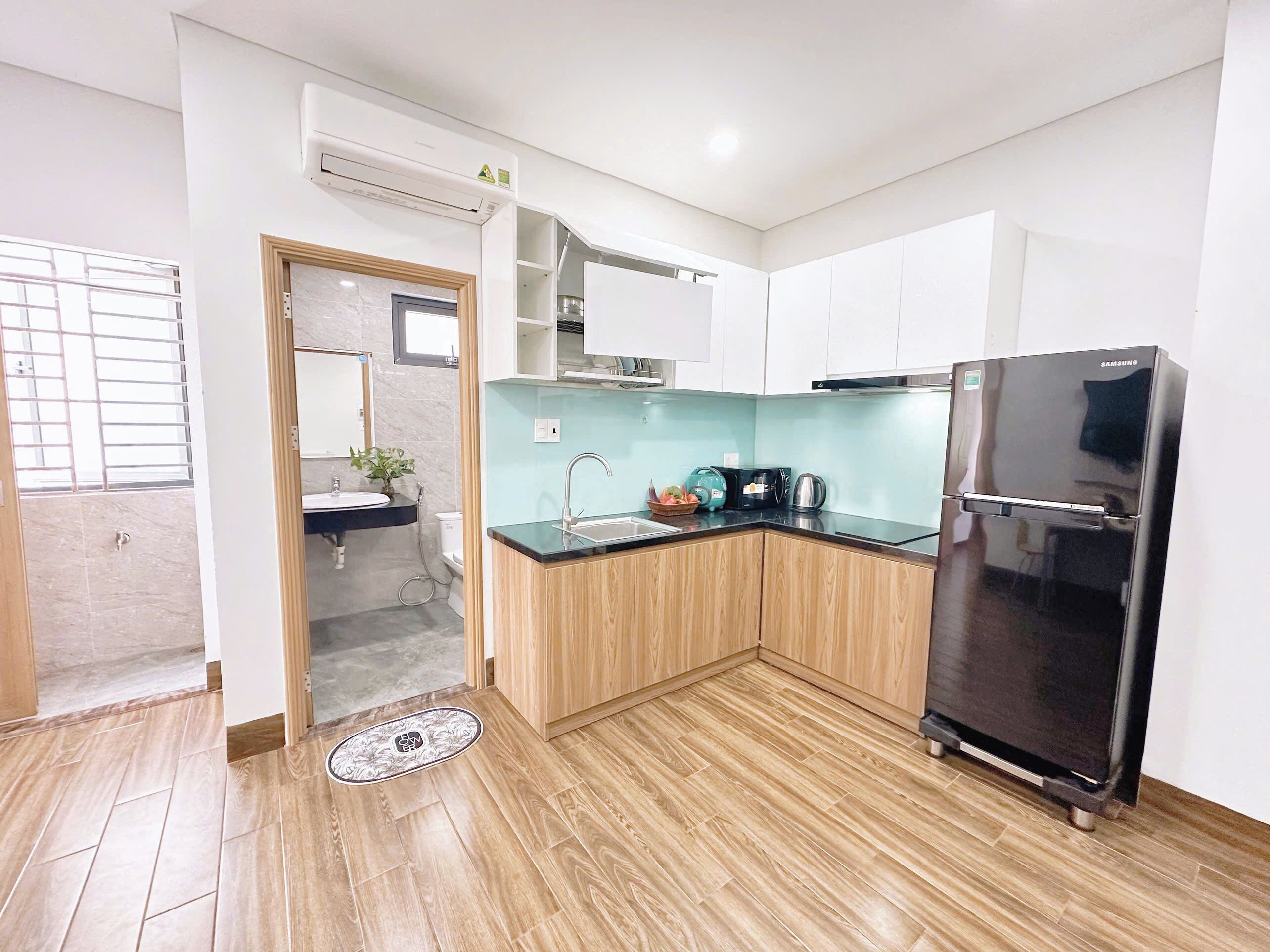 Traditional Apartment, 1 Bedroom, City View | Room amenity