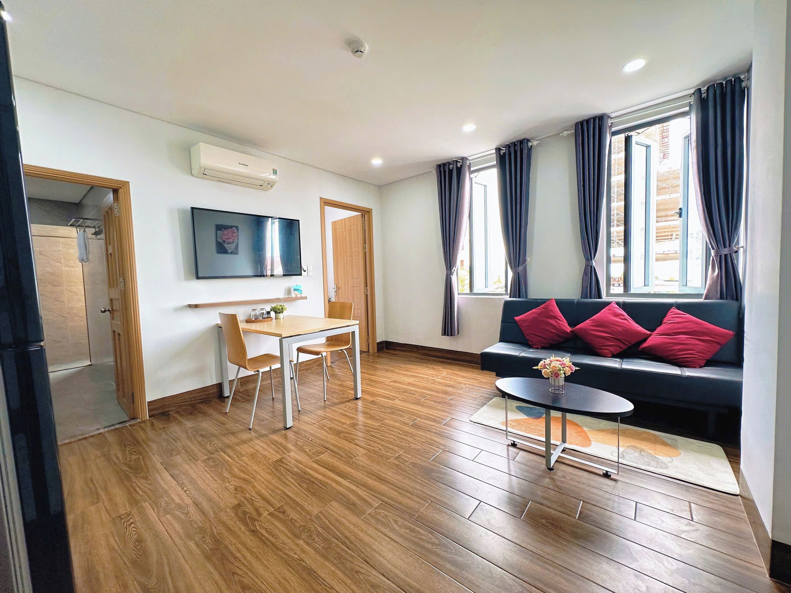 Premier Apartment, 1 Bedroom, Beach View | Premium bedding, individually decorated, individually furnished, desk