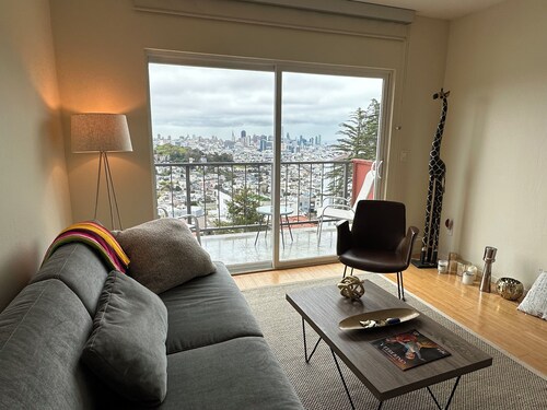 Cozy 1-bedroom condo in nice San Francisco with AC
