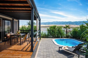 Mari Holiday Home with pool | Terrass/Patio