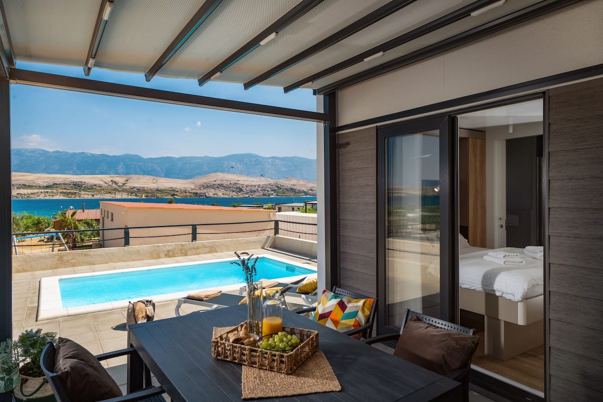 Sylva Holiday Home 6 with pool | Terrasse/patio