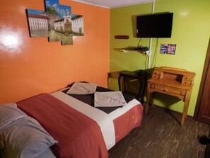 Room - Friends Hostel (Quito)