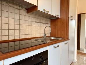 Fridge, oven, coffee/tea maker, electric kettle - Da Antonietta (Diano Marina)