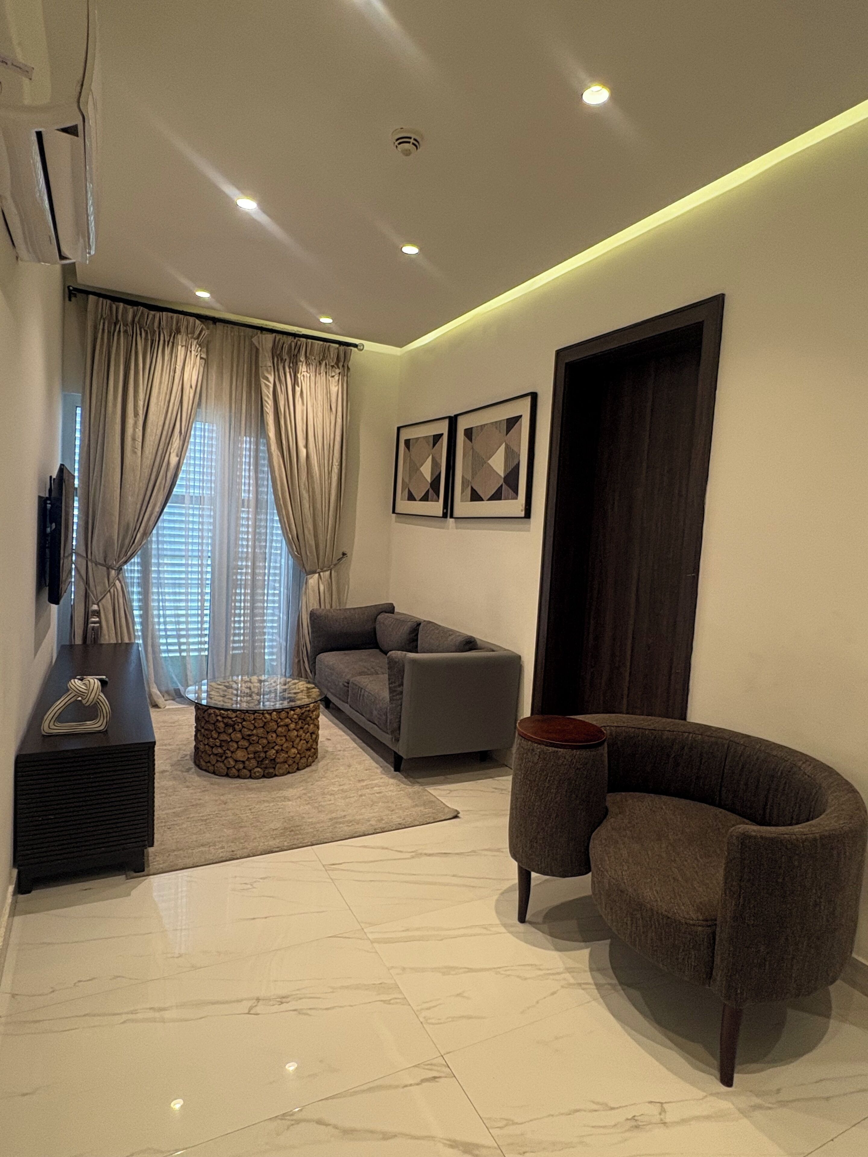 Apartment, 1 Bedroom | Living area | Streaming services