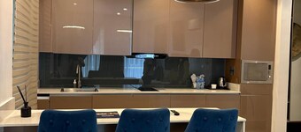 Boardroom Apartment  by Jotani Living 