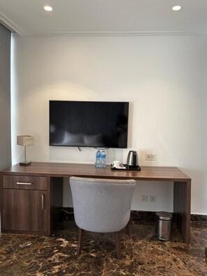 Apartemen Klasik | Pusat bisnis di kamar