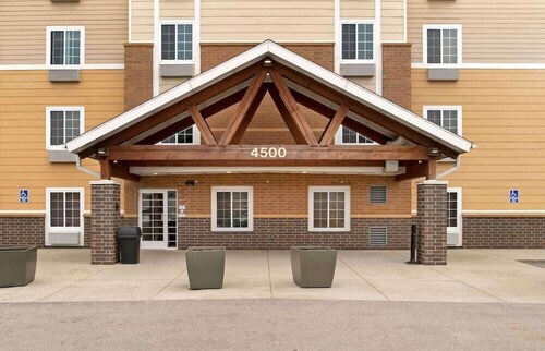 Woodspring Suites Grand Rapids South
