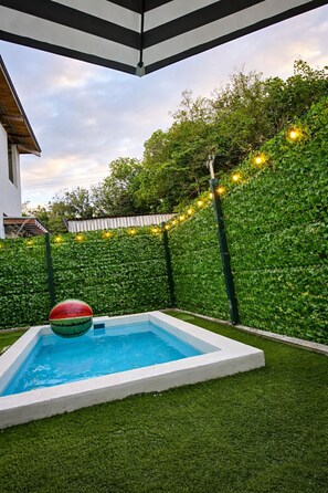 Property grounds - Modern Home w/ Private Pool near Jaco Beach (Jacob)
