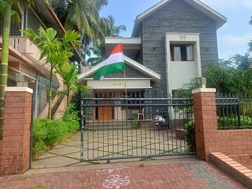 Sadachandra Home Stay