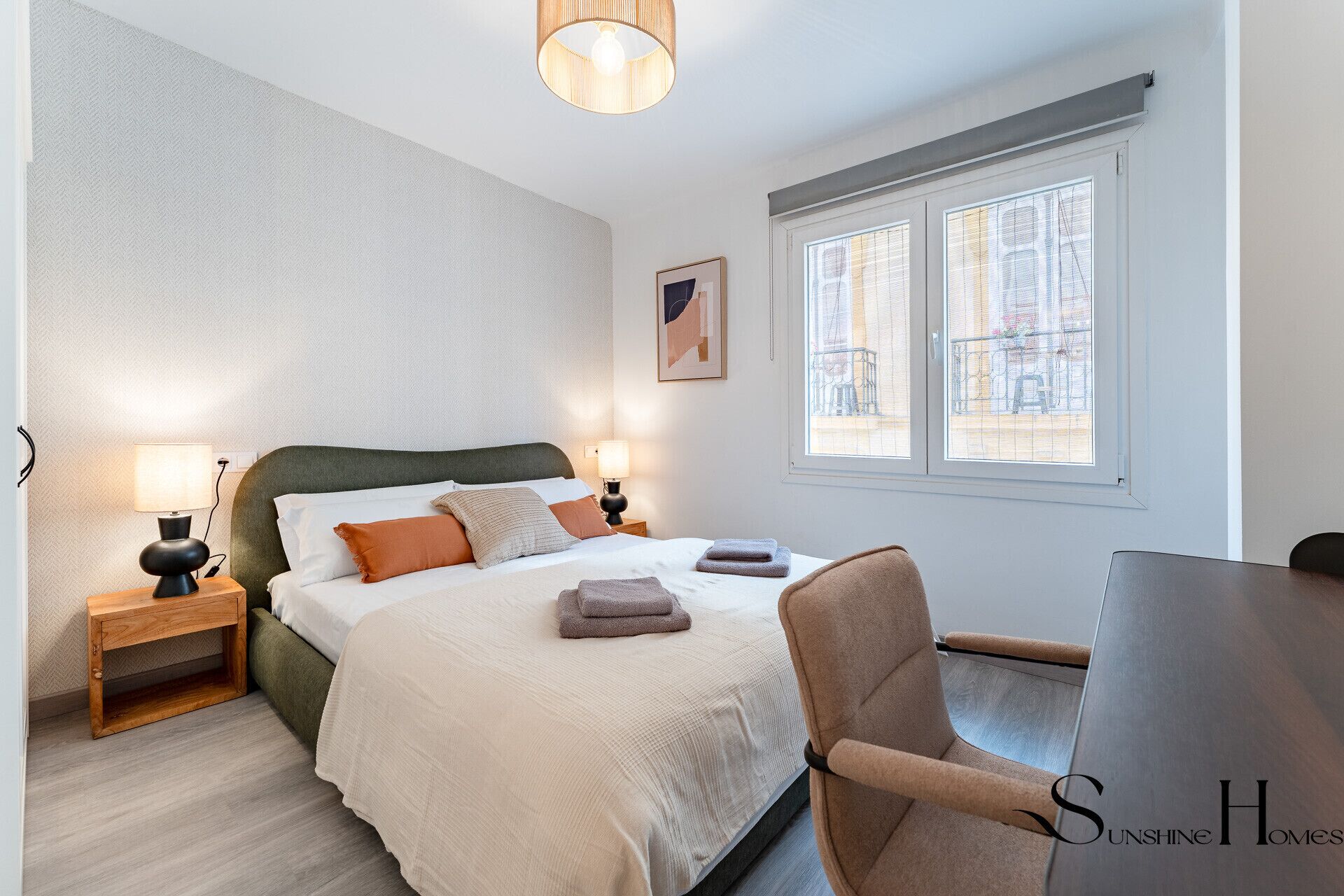 2 slaapkamers, een strijkplank/strijkijzer, gratis wifi, beddengoed