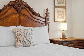 2 bedrooms, travel crib, free WiFi, bed sheets