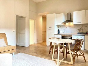 Apartment | Dining - Appartement Moderne - 1br-4p- Cannes (Cannes)