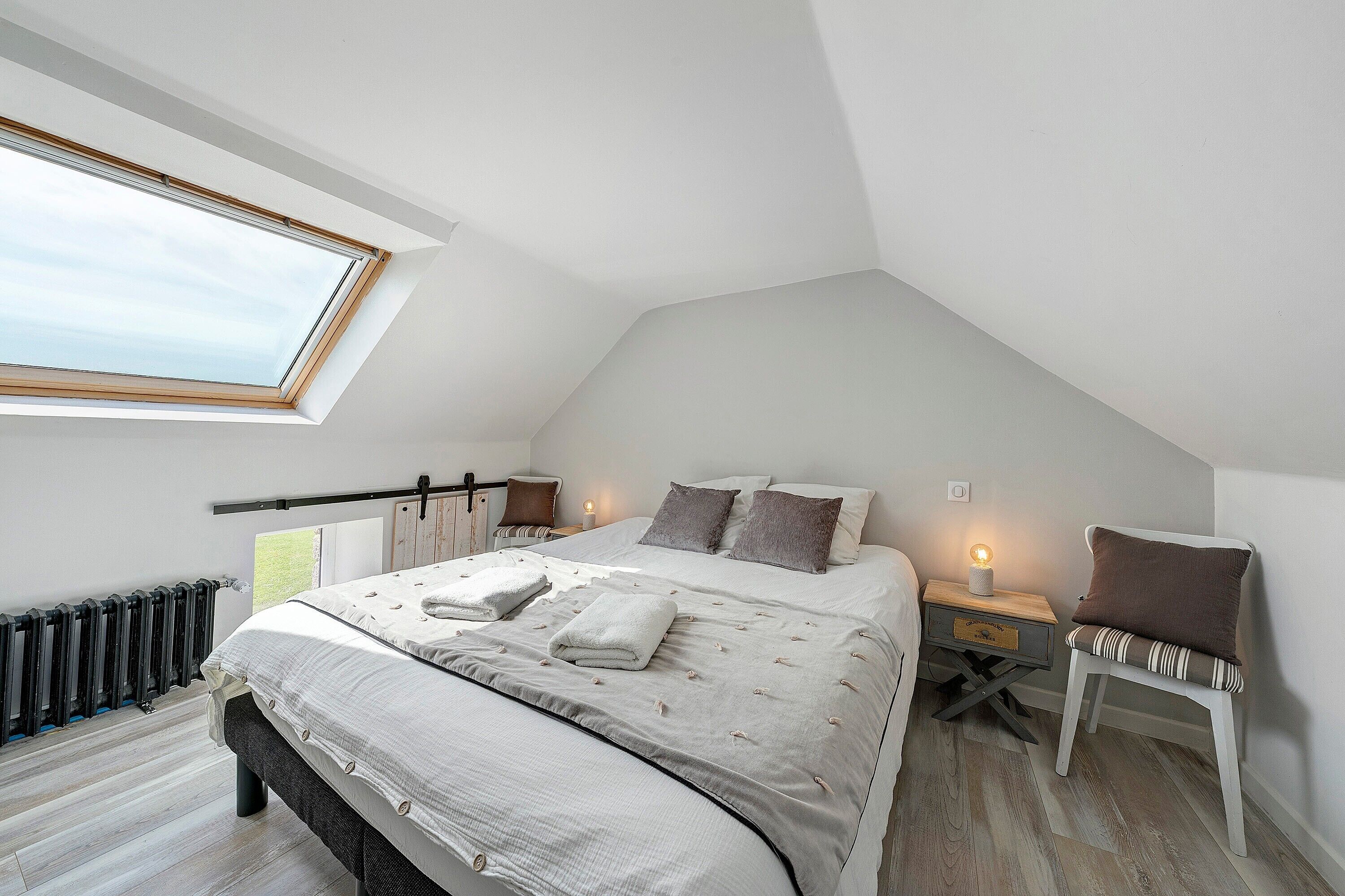 5 Schlafzimmer, Bügeleisen/Bügelbrett, WLAN, Bettwäsche