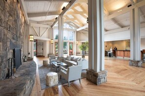 Lobby - Callaway Gardens (Pine Mountain)