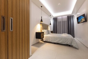 2 chambres, fer et planche à repasser, accès Internet
