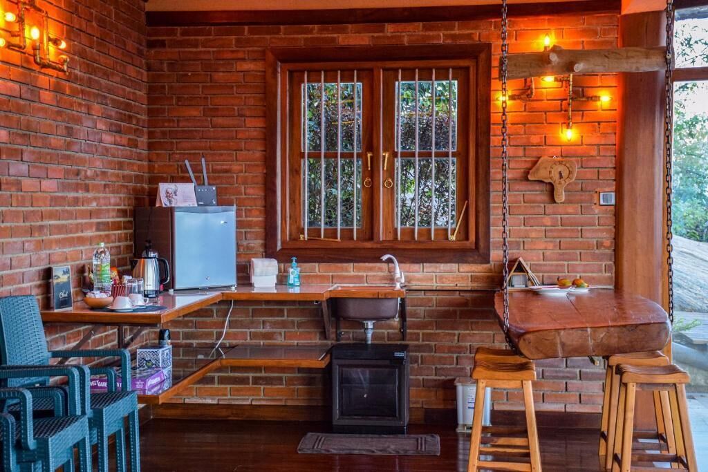 Tremannsrom, fjellutsikt | Spiseområde