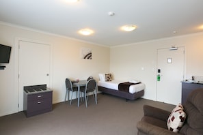 Interior - B K S Motor Lodge (Palmerston North)